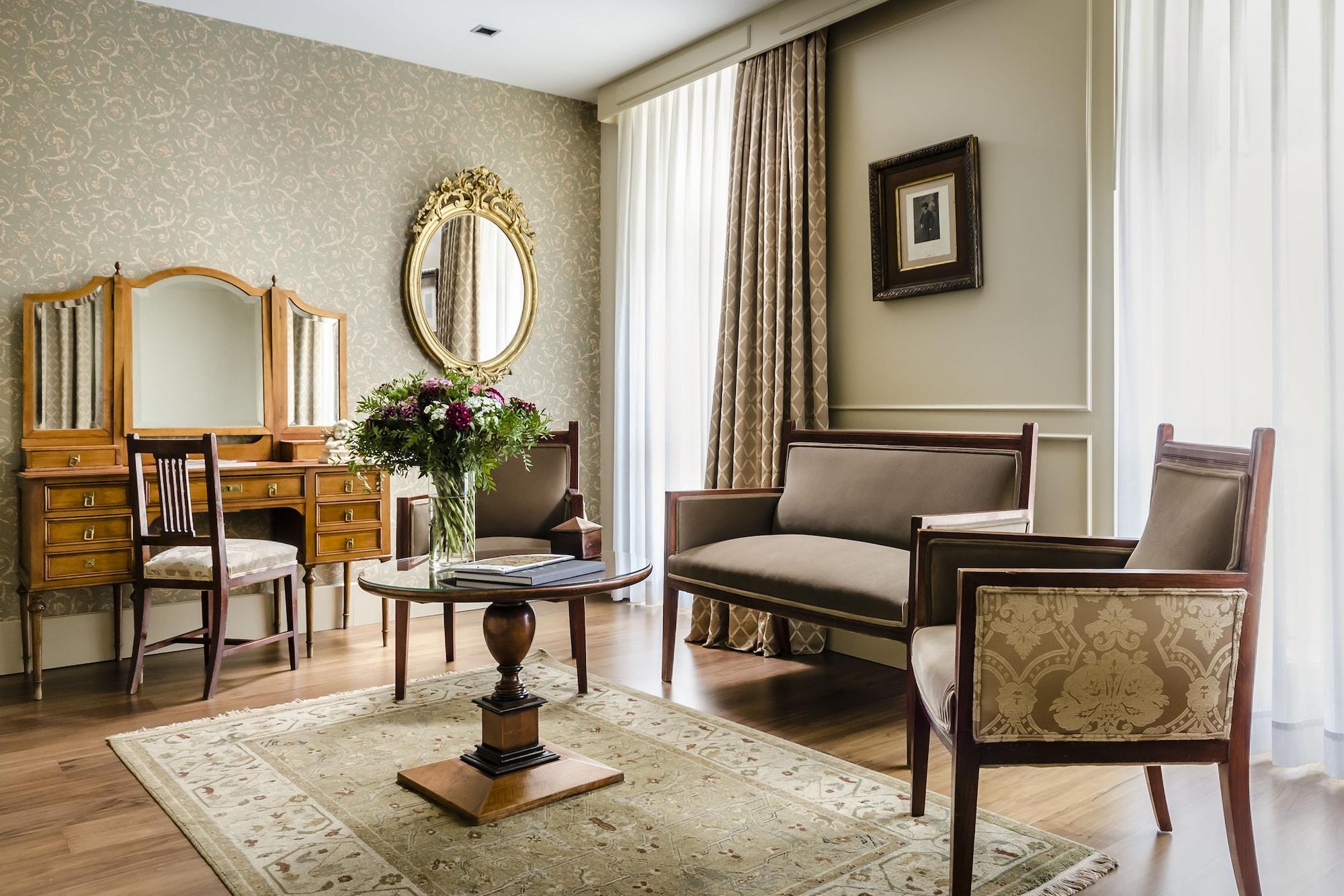 珍珠大酒店 潘普洛纳 外观 照片 A suite at the Hotel